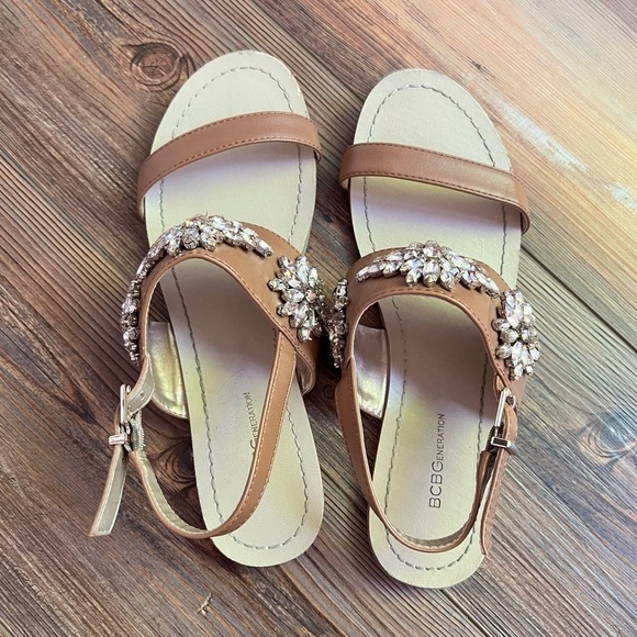 BCBGeneration sandal size 7M/37 - Picture 4 of 7